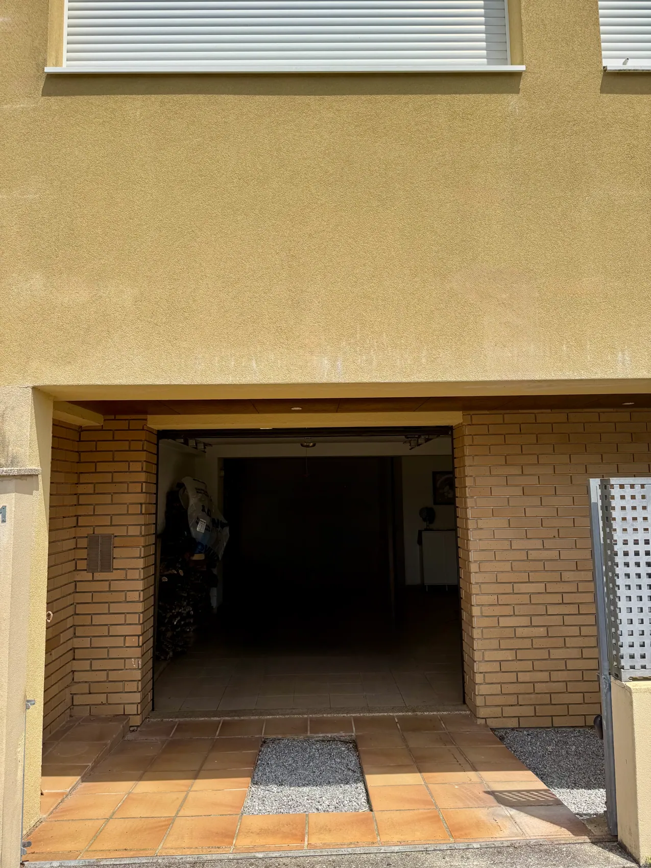 Garagem — Casa Paçô